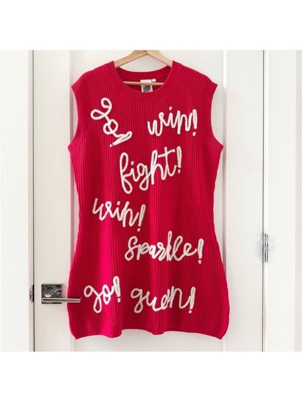 Queen of Sparkles Fight! Win! Sweater Dress Red White Christmas Size M - Picture 4 of 9